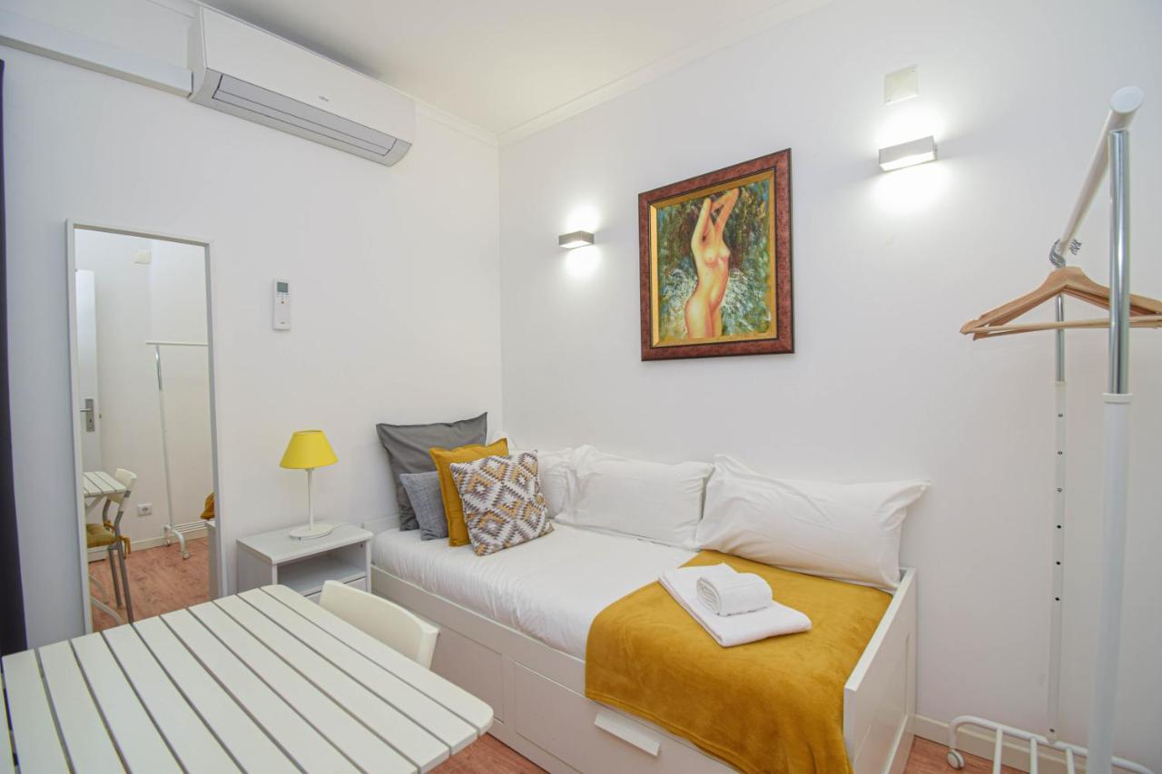 Central Family Apartment - 60 M From The Beach كاسكايس المظهر الخارجي الصورة