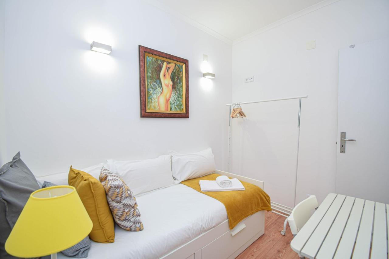 Central Family Apartment - 60 M From The Beach كاسكايس المظهر الخارجي الصورة